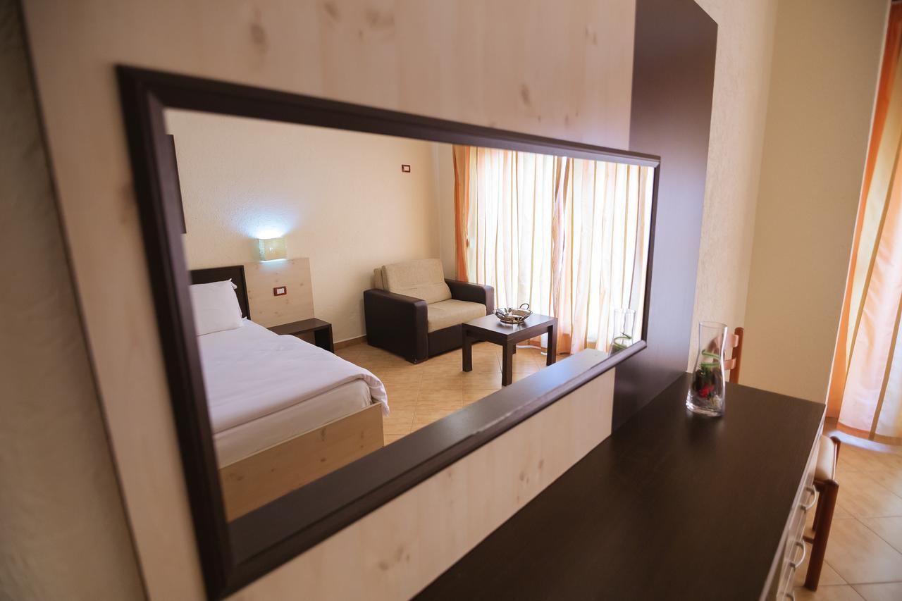 Hotel Ibiza Golem  Luaran gambar
